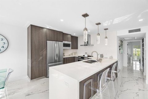 Copropriété à louer à Boca Raton, Floride: 2 chambres, 83.24 m2 № 2428618 - photo 8
