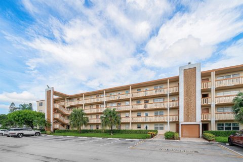 Copropriété à louer à Boca Raton, Floride: 2 chambres, 83.24 m2 № 2428618 - photo 18