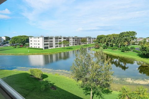 Copropriété à louer à Boca Raton, Floride: 2 chambres, 83.24 m2 № 2428618 - photo 9