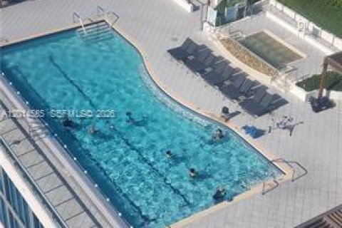 Condo in Miami Beach, Florida, 1 bedroom № 2076295 - photo 27