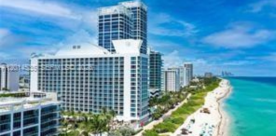 Condo in Miami Beach, Florida, 1 bedroom № 2076295