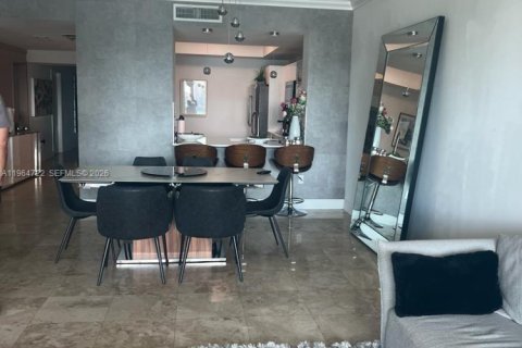 Condominio en alquiler en Aventura, Florida, 3 dormitorios, 169.45 m2 № 2026062 - foto 21