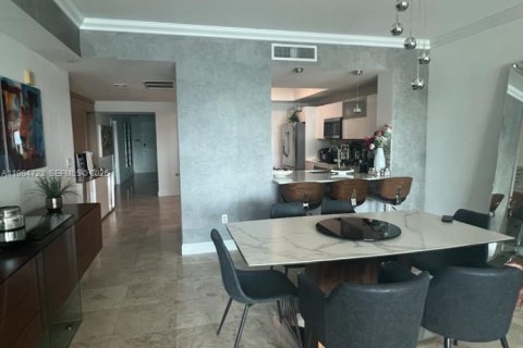 Condominio en alquiler en Aventura, Florida, 3 dormitorios, 169.45 m2 № 2026062 - foto 19