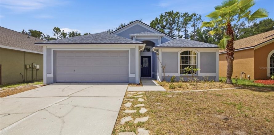 House in Apollo Beach, Florida 3 bedrooms, 144 sq.m. № 2231470