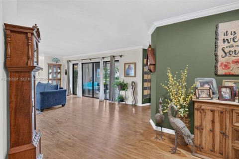 Casa en venta en Plantation, Florida, 4 dormitorios, 256.69 m2 № 2383077 - foto 13