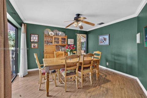 Casa en venta en Plantation, Florida, 4 dormitorios, 256.69 m2 № 2383077 - foto 14