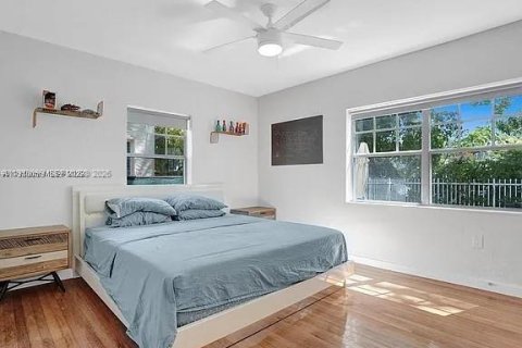 Condominio en venta en Miami Beach, Florida, 1 dormitorio, 59.46 m2 № 2008755 - foto 8