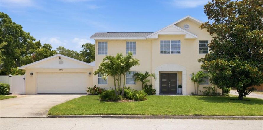 Casa en Saint Petersburg, Florida 4 dormitorios, 187.29 m2 № 2221059