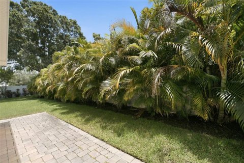 Casa en venta en Saint Petersburg, Florida, 4 dormitorios, 187.29 m2 № 2221059 - foto 30