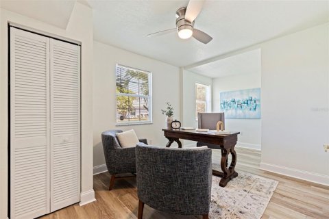 Casa en venta en Saint Petersburg, Florida, 4 dormitorios, 187.29 m2 № 2221059 - foto 14