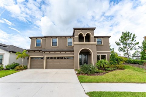 Casa en Fish Hawk, Florida 5 dormitorios, 335.01 m2 № 2102735