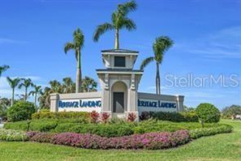 Condo in Punta Gorda, Florida, 2 bedrooms № 2201484 - photo 2