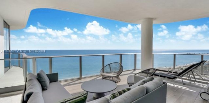 Condo à Sunny Isles Beach, Floride, 4 chambres  № 1451329
