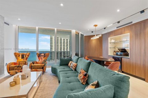 Снять в аренду кондоминиум в Санни-Айлс-Бич, Флорида 3 спальни, 169.08м2, № 2034912 - фото 11