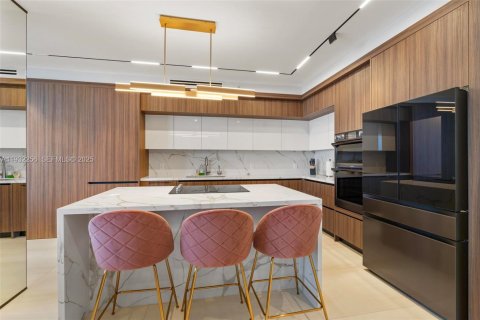 Снять в аренду кондоминиум в Санни-Айлс-Бич, Флорида 3 спальни, 169.08м2, № 2034912 - фото 6