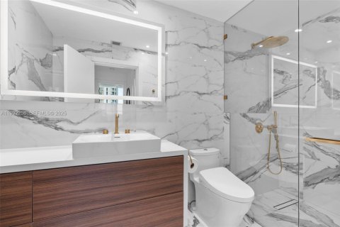 Снять в аренду кондоминиум в Санни-Айлс-Бич, Флорида 3 спальни, 169.08м2, № 2034912 - фото 24