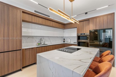 Снять в аренду кондоминиум в Санни-Айлс-Бич, Флорида 3 спальни, 169.08м2, № 2034912 - фото 7