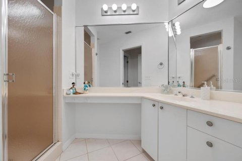 Condo in Bradenton, Florida, 3 bedrooms  № 2195871 - photo 25