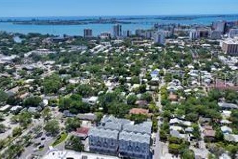 Touwnhouse à louer à Sarasota, Floride: 3 chambres, 225.1 m2 № 2093816 - photo 2