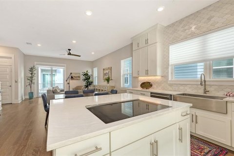 Touwnhouse à louer à Sarasota, Floride: 3 chambres, 225.1 m2 № 2093816 - photo 17