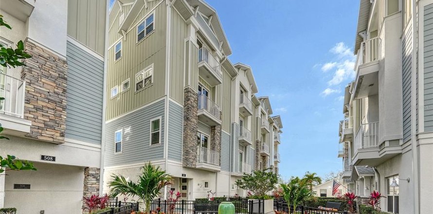 Touwnhouse à Sarasota, Floride 3 chambres, 225.1 m2 № 2093816