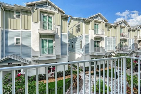 Touwnhouse à louer à Sarasota, Floride: 3 chambres, 225.1 m2 № 2093816 - photo 12