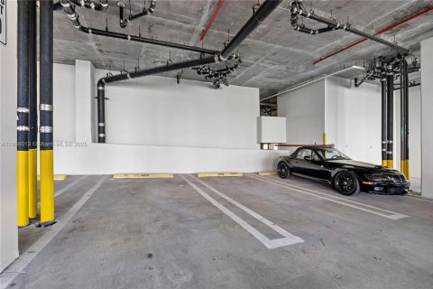 Condo in Fort Lauderdale, Florida, 2 bedrooms  № 1897368 - photo 18