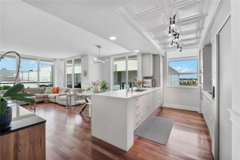 Condo in Fort Lauderdale, Florida, 2 bedrooms  № 1897368 - photo 4
