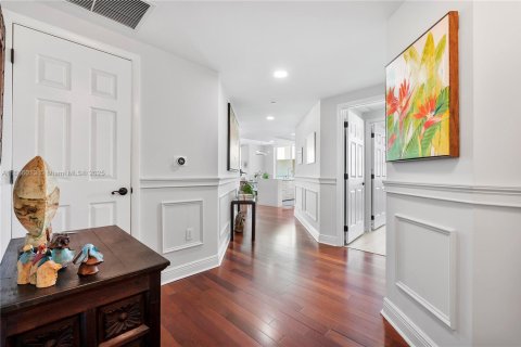 Condo in Fort Lauderdale, Florida, 2 bedrooms  № 1897368 - photo 3