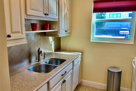 Condominio en venta en Fort Lauderdale, Florida, 1 dormitorio, 69.49 m2 № 2153877 - foto 13