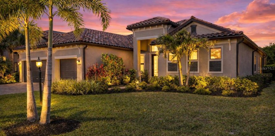 Villa ou maison à LORRAINE LAKES à Lakewood Ranch, Floride 3 chambres, 240.34 m2 № 2093299