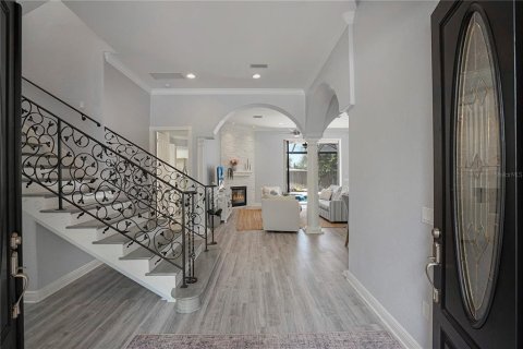 Villa ou maison à vendre à Sarasota, Floride: 4 chambres, 277.78 m2 № 2352506 - photo 6