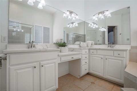 Villa ou maison à vendre à Sarasota, Floride: 4 chambres, 277.78 m2 № 2352506 - photo 29