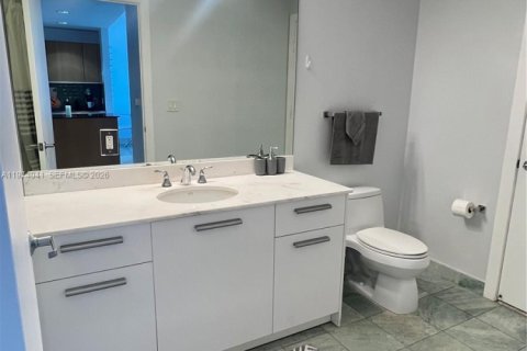 Copropriété à louer à Miami, Floride: 1 chambre, 67.91 m2 № 2033648 - photo 5