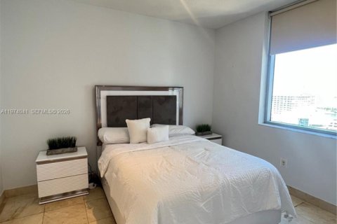 Copropriété à louer à Miami, Floride: 1 chambre, 67.91 m2 № 2033648 - photo 4
