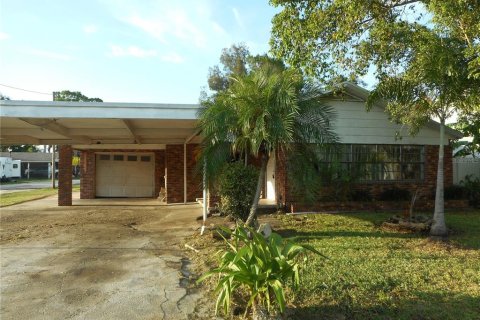 Casa en Ruskin, Florida 3 dormitorios, 134.71 m2 № 2324071