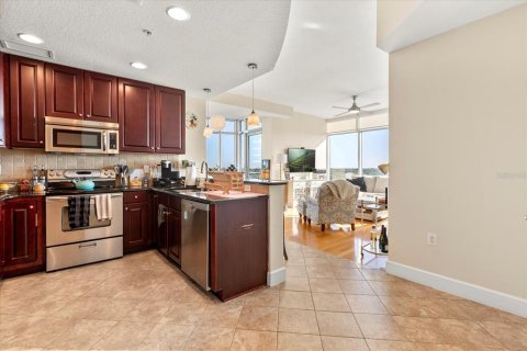 Condominio en venta en Orlando, Florida, 2 dormitorios, 111.3 m2 № 1586753 - foto 6