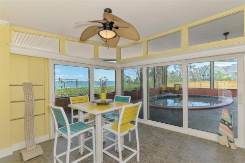 House in Englewood, Florida 2 bedrooms, 197.51 sq.m. № 1642351 - photo 25