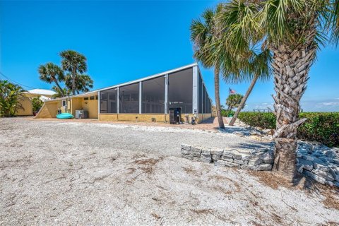House in Englewood, Florida 2 bedrooms, 197.51 sq.m. № 1642351 - photo 19