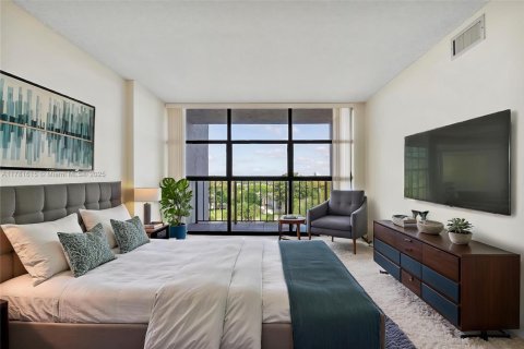 Condominio en venta en Hallandale Beach, Florida, 2 dormitorios, 99.87 m2 № 1698475 - foto 21