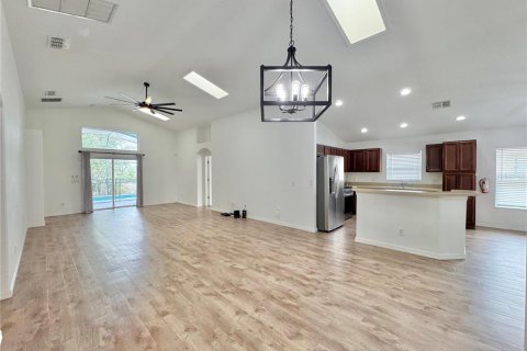 Casa en alquiler en Davenport, Florida, 5 dormitorios, 203.92 m2 № 2142568 - foto 5