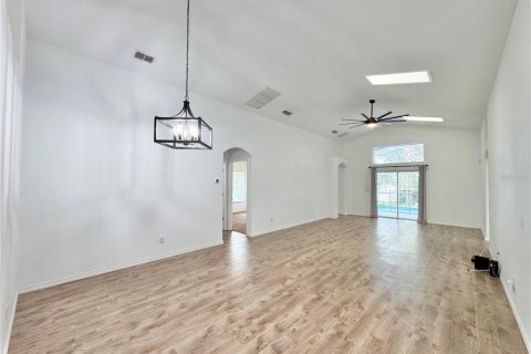 Casa en alquiler en Davenport, Florida, 5 dormitorios, 203.92 m2 № 2142568 - foto 4