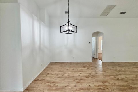 Casa en alquiler en Davenport, Florida, 5 dormitorios, 203.92 m2 № 2142568 - foto 16