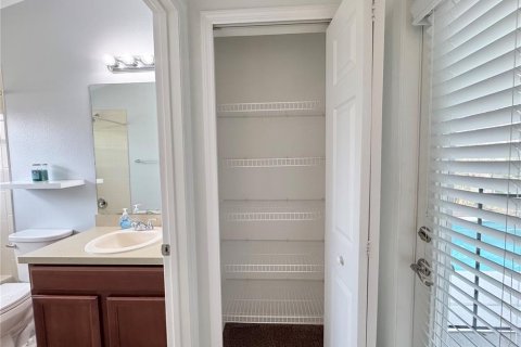 Casa en alquiler en Davenport, Florida, 5 dormitorios, 203.92 m2 № 2142568 - foto 29
