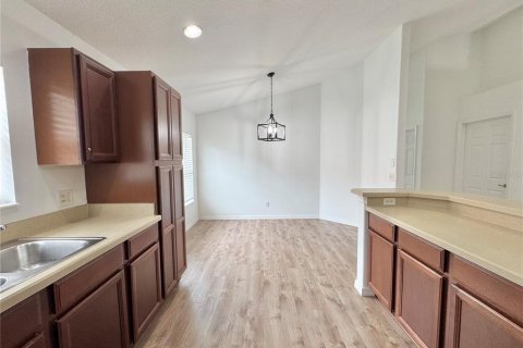 Casa en alquiler en Davenport, Florida, 5 dormitorios, 203.92 m2 № 2142568 - foto 12