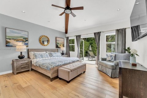 Снять в аренду виллу или дом в Майами, Флорида 4 спальни, 180.23м2, № 2045368 - фото 18