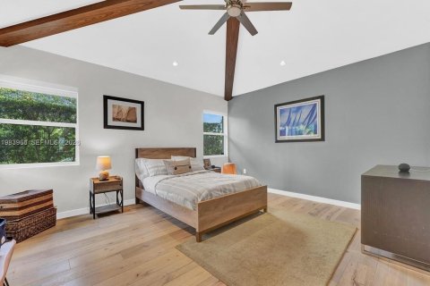 Снять в аренду виллу или дом в Майами, Флорида 4 спальни, 180.23м2, № 2045368 - фото 20