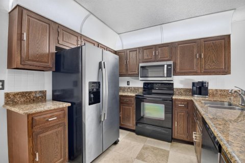 House in Boca Raton, Florida 4 bedrooms, 237.83 sq.m. № 2192021 - photo 11