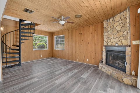 House in Boca Raton, Florida 4 bedrooms, 237.83 sq.m. № 2192021 - photo 16