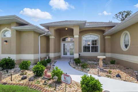 Casa en venta en Port Charlotte, Florida, 3 dormitorios, 198.25 m2 № 1795909 - foto 3